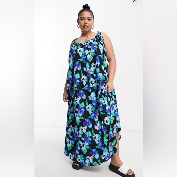 Tie shoulder maxi floral dress - Picture 1 of 1
